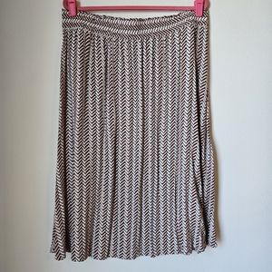 Loft skirt